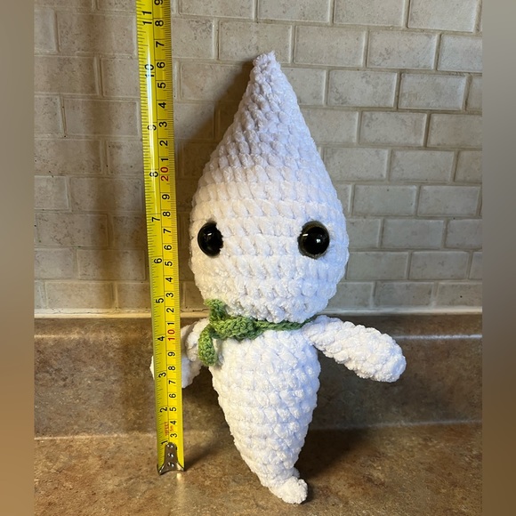Spooky Crocheted Ghost! - Picture 2 of 3